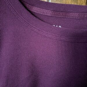 GAP Long Sleeve Top